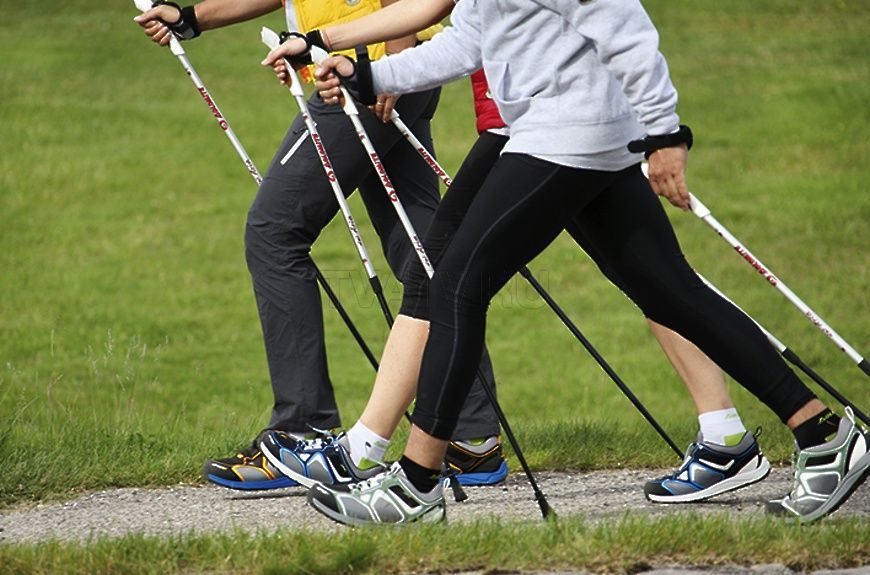 Скандинавская ходьба: Недооцененный спорт для всех возрастов